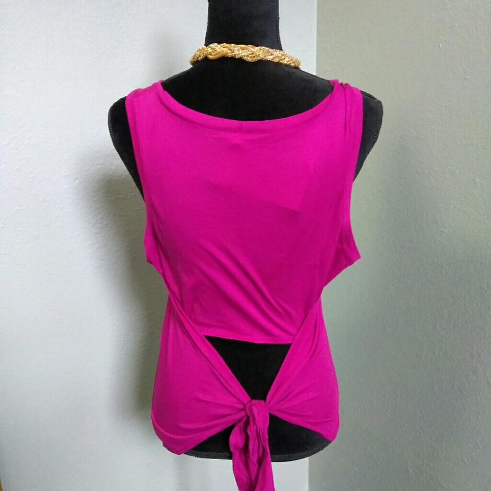MERIELA TANK TOP๐ - Picture 5 of 8